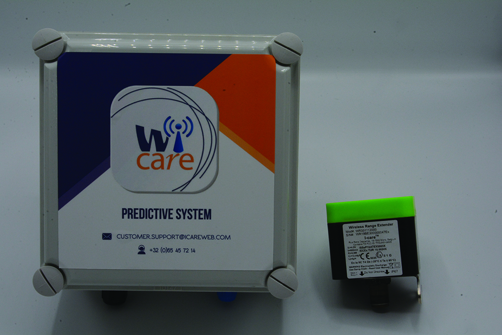 Other view of WI-care W930-24V-PAU-AN W100: 930 : Range Extender -   24VDC -   2.5m AU Power Cable - 1m